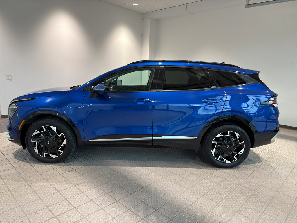 Used 2023 Kia Sportage SX image 2