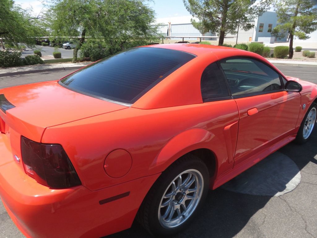 Used 2004 Ford Mustang Coupe RWD image 10