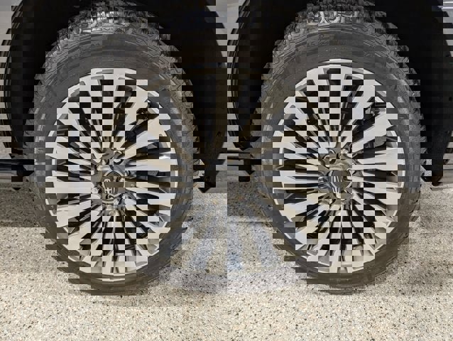 Used 2021 Lincoln Navigator Reserve w/ Luxury Package image 12