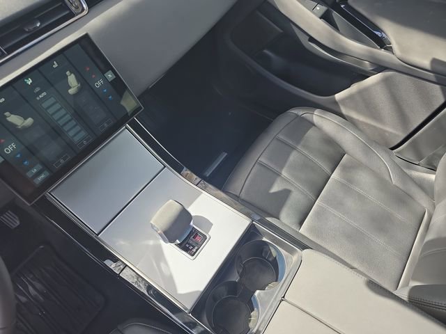 Certified 2025 Land Rover Range Rover Evoque S image 28