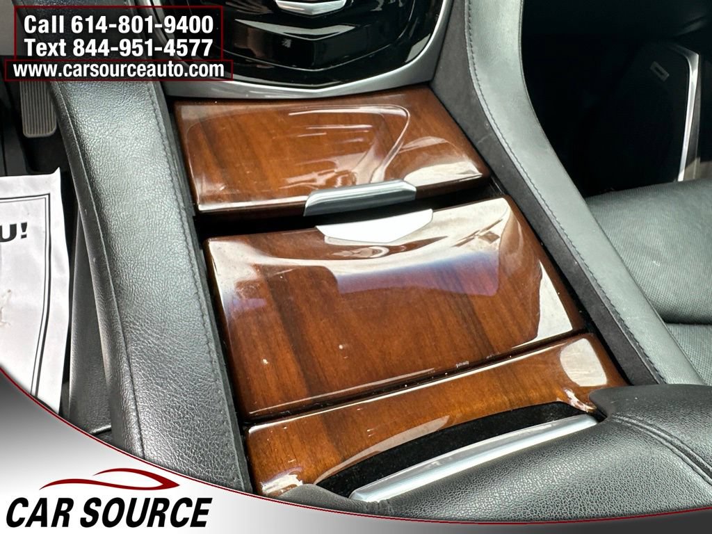 Used 2020 Cadillac Escalade ESV Luxury w/ Escalade Sport Edition AWD/4WD image 22