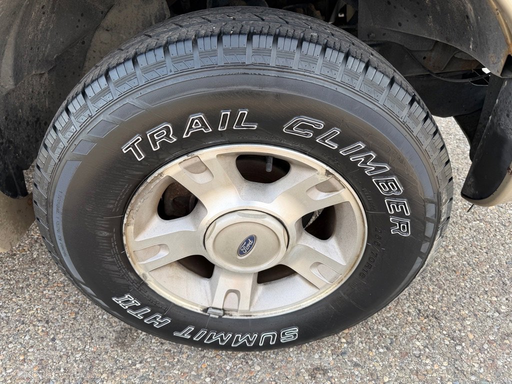 Used 2004 Ford Explorer Sport Trac XLT RWD image 14