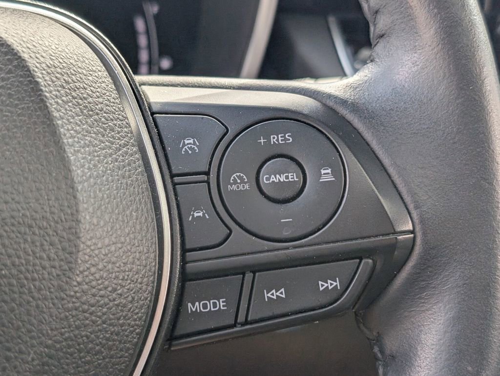 Used 2023 Toyota Corolla Cross AWD Hybrid w/ Convenience Package image 25