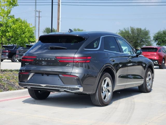 Used 2026 Genesis GV70 2.5T AWD/4WD image 3