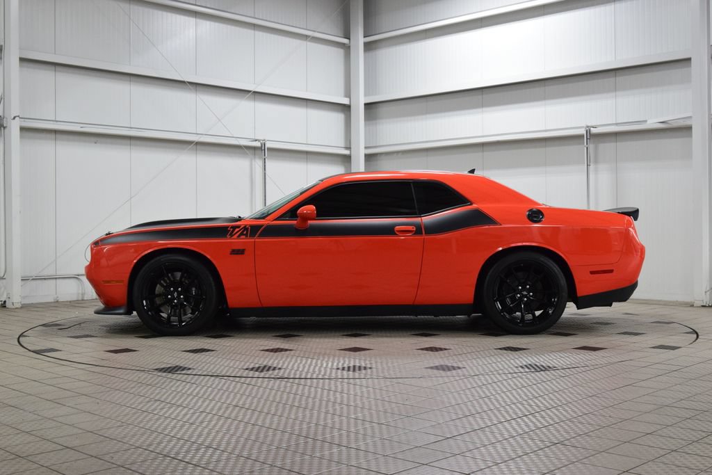 Used 2019 Dodge Challenger R/T Scat Pack w/ T/A Package RWD image 4