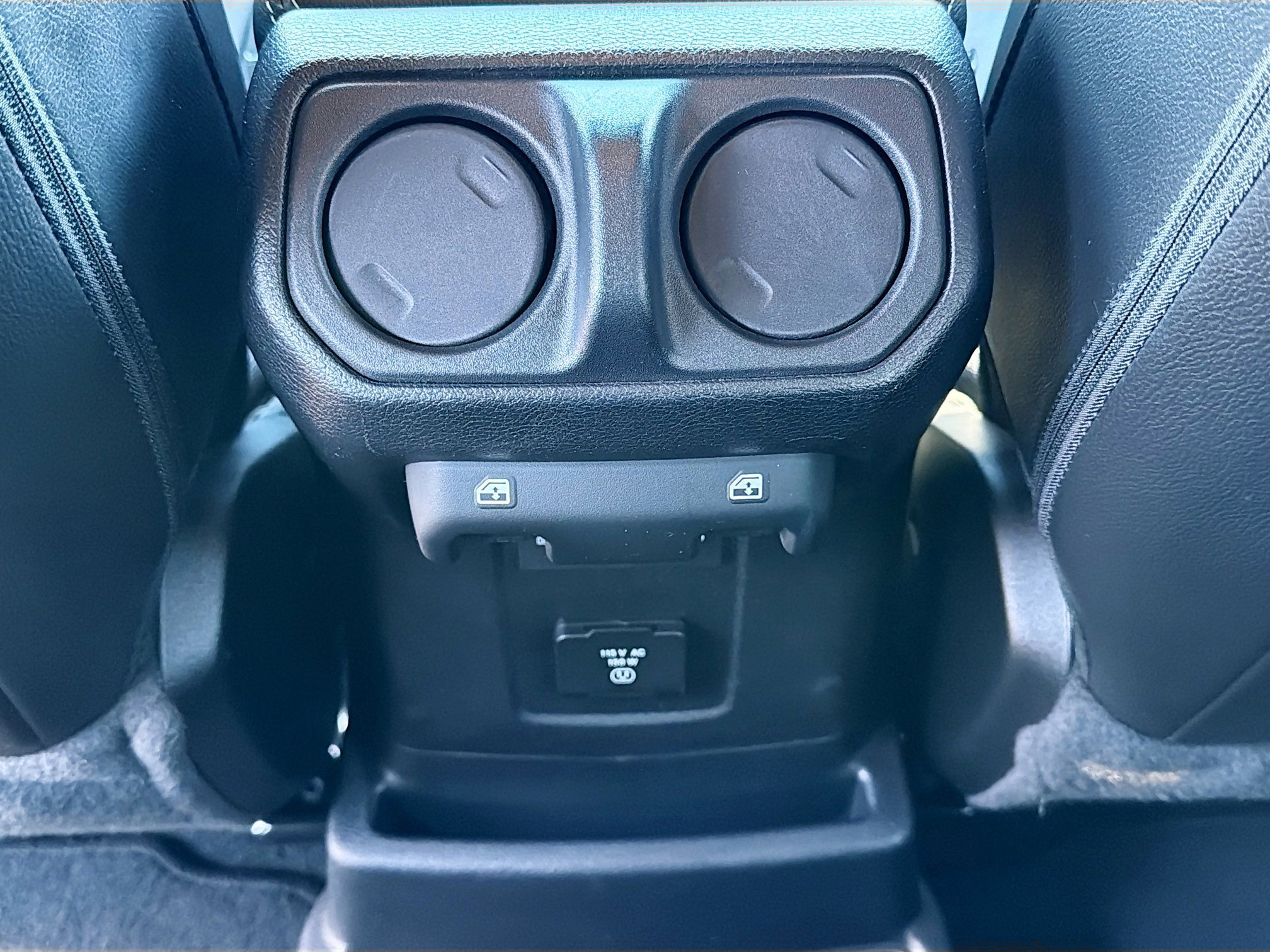 Used 2021 Jeep Wrangler Unlimited Sahara w/ Cold Weather Group image 19