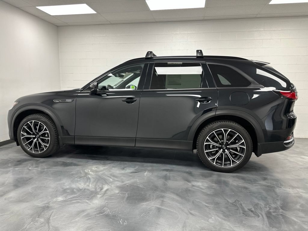 Certified 2025 MAZDA CX-70 Plug-In Hybrid w/ Premium Plus AWD/4WD image 12