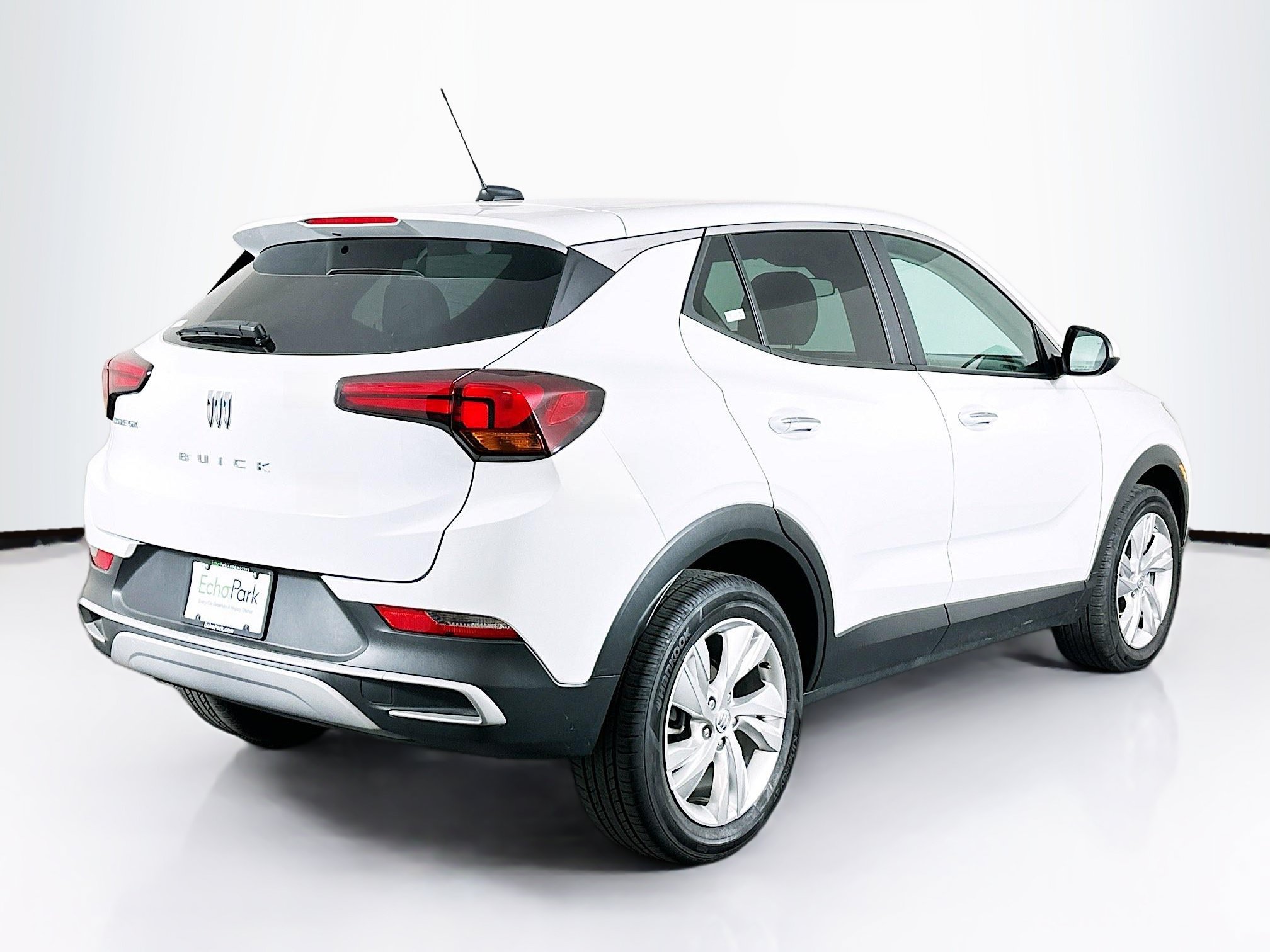 Used 2025 Buick Encore GX Preferred FWD image 9