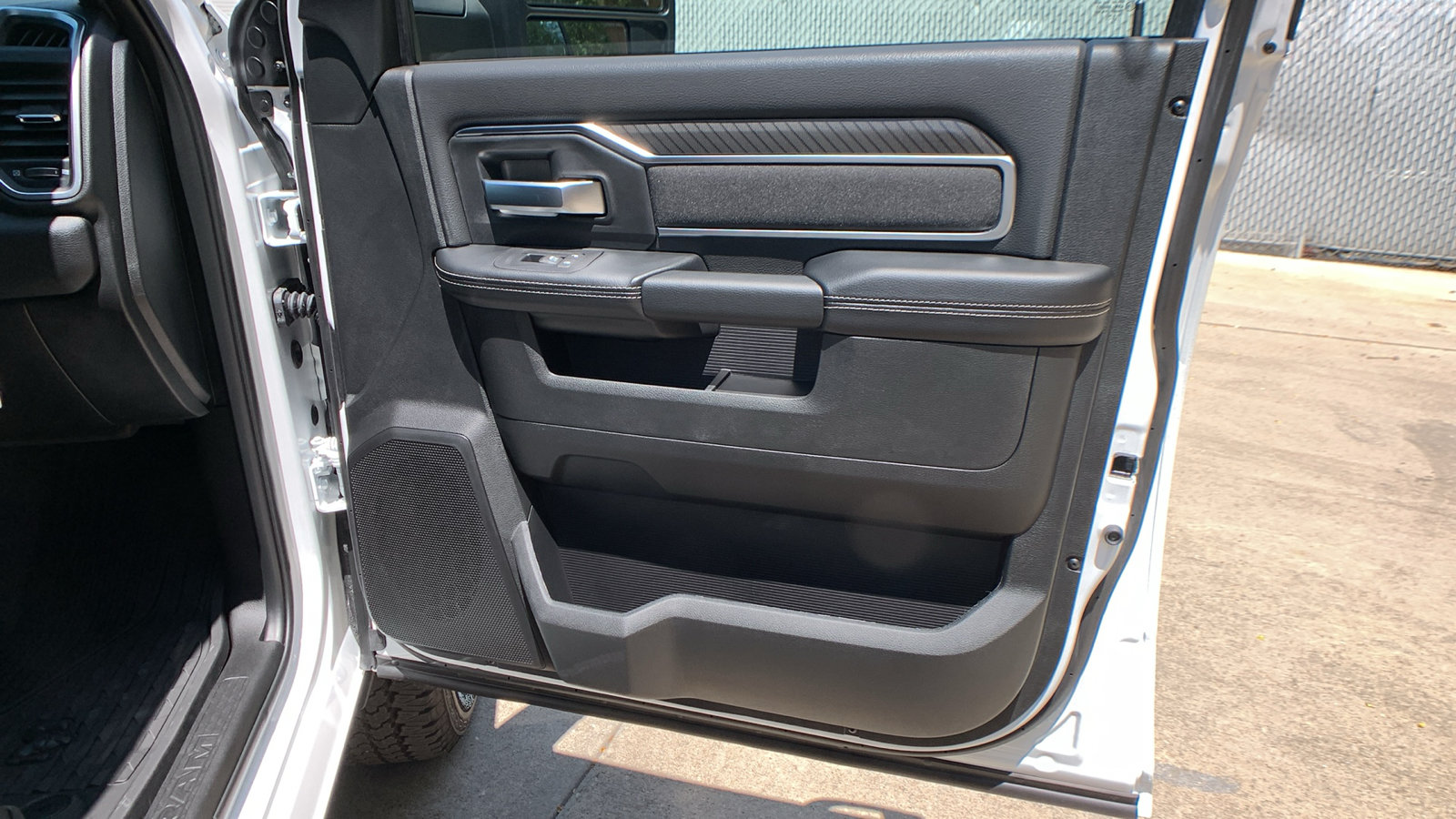 New 2026 RAM 2500 Big Horn AWD/4WD image 26
