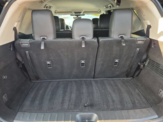 Used 2023 Nissan Pathfinder SL FWD image 33