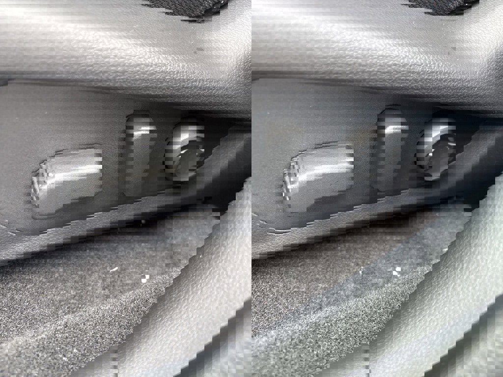 New 2026 Subaru Crosstrek 2.5i Limited image 17