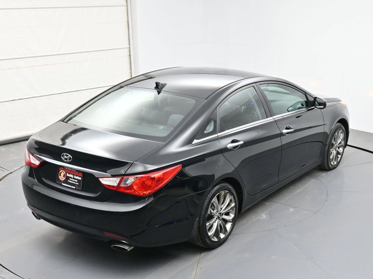 Used 2011 Hyundai Sonata SE FWD image 29