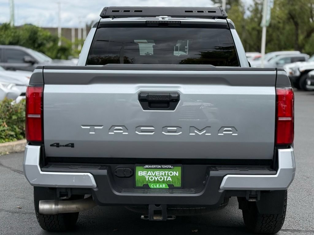 Used 2024 Toyota Tacoma TRD Off-Road AWD/4WD image 4
