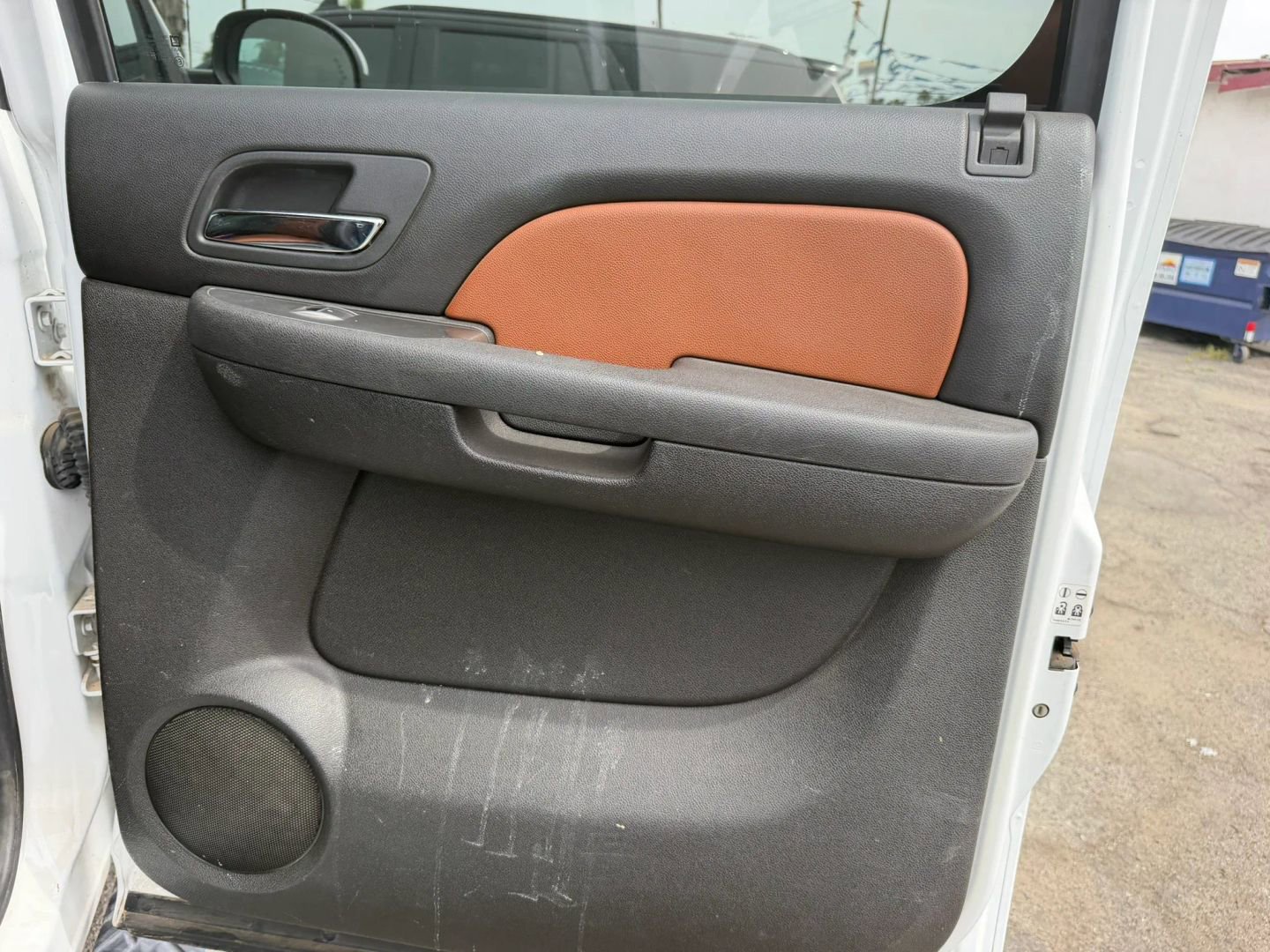 Used 2007 Chevrolet Avalanche LT w/ LT Preferred Equipment Group AWD/4WD image 16