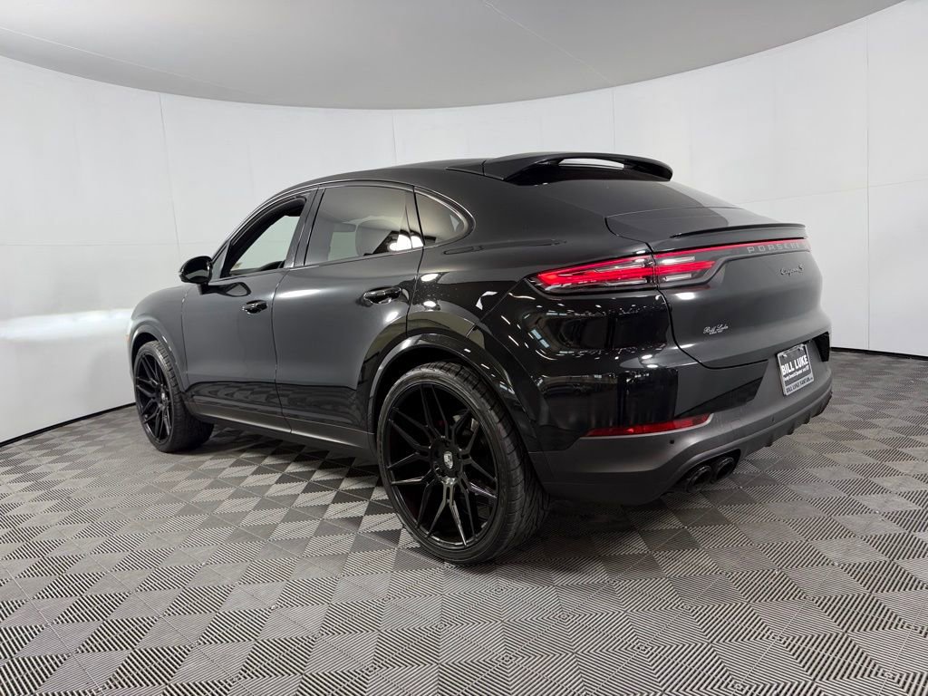 Used 2023 Porsche Cayenne S AWD/4WD image 9