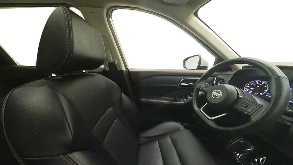 Certified 2021 Nissan Rogue SL w/ Premium Package image 32