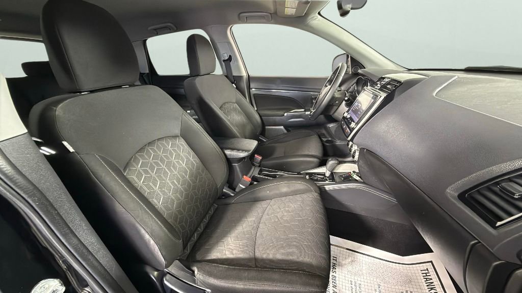 Used 2021 Mitsubishi Outlander Sport SE image 49