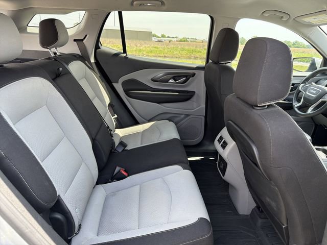 Used 2022 GMC Terrain SLE w/ Driver Convenience Package FWD image 19