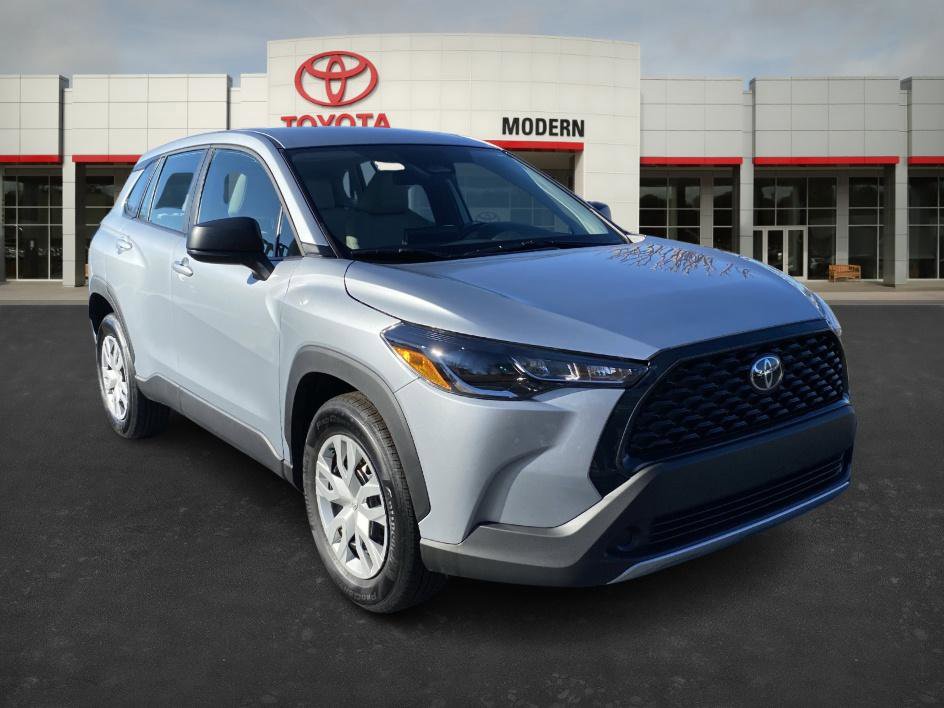 Certified 2025 Toyota Corolla Cross L image 3