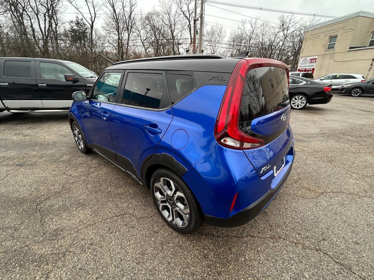 Used 2021 Kia Soul X-Line image 9