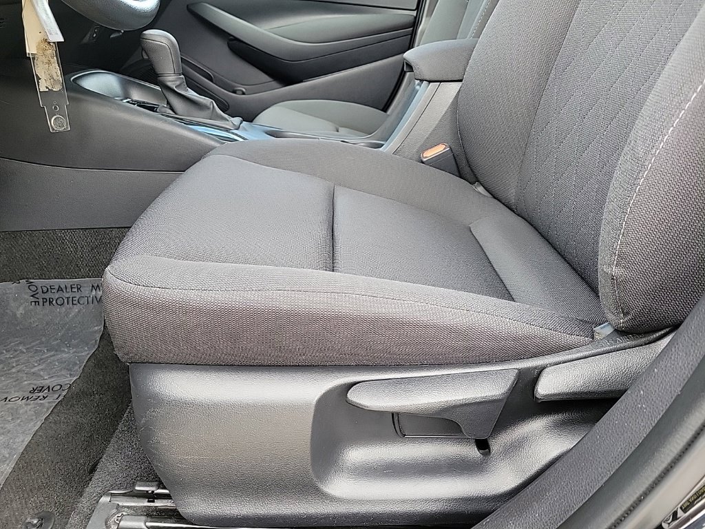 Used 2024 Toyota Corolla LE FWD image 13