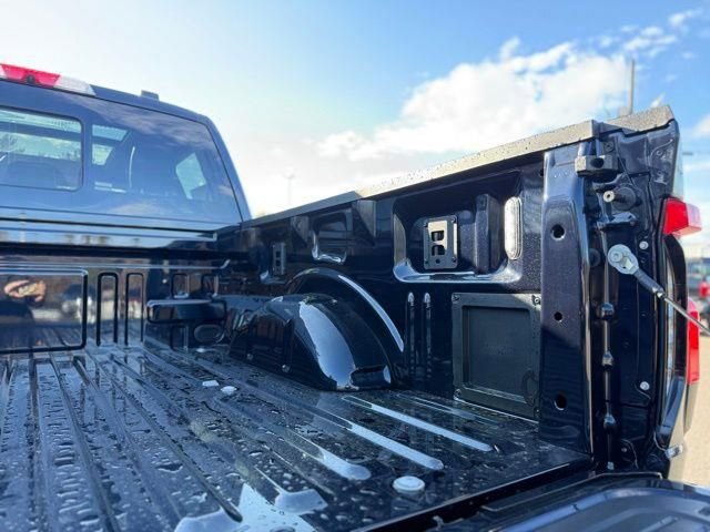 Used 2025 Ford F150 Lightning Lariat AWD/4WD image 8