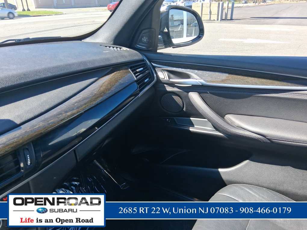 Used 2017 BMW X5 xDrive40e image 19