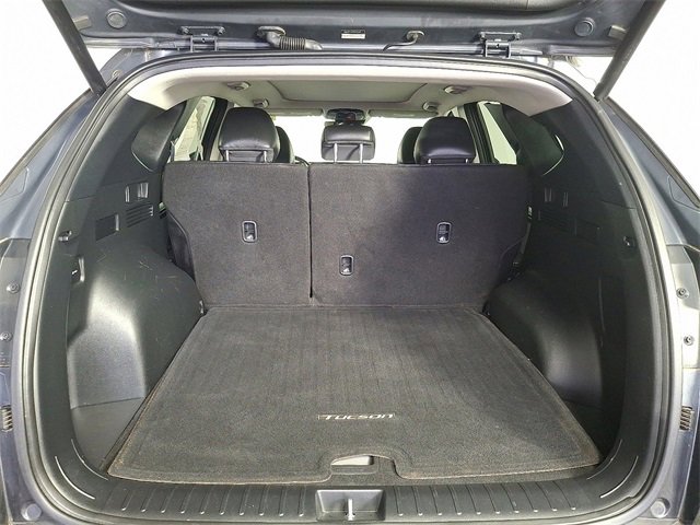 Used 2022 Hyundai Tucson Limited w/ Winter Package image 28