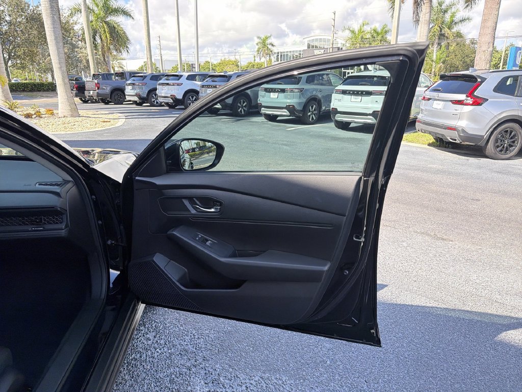 Certified 2023 Honda Accord LX image 38