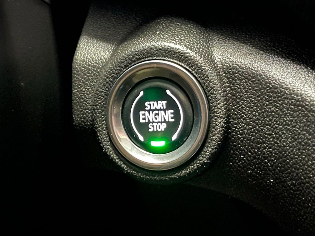 Used 2021 Chevrolet TrailBlazer ACTIV w/ Sun and Liftgate Package AWD/4WD image 14