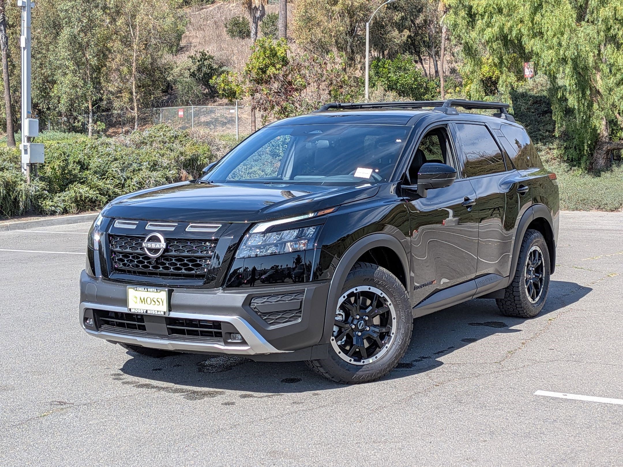 New 2025 Nissan Pathfinder Rock Creek