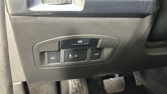 Used 2023 Jaguar I-PACE HSE AWD/4WD image 19