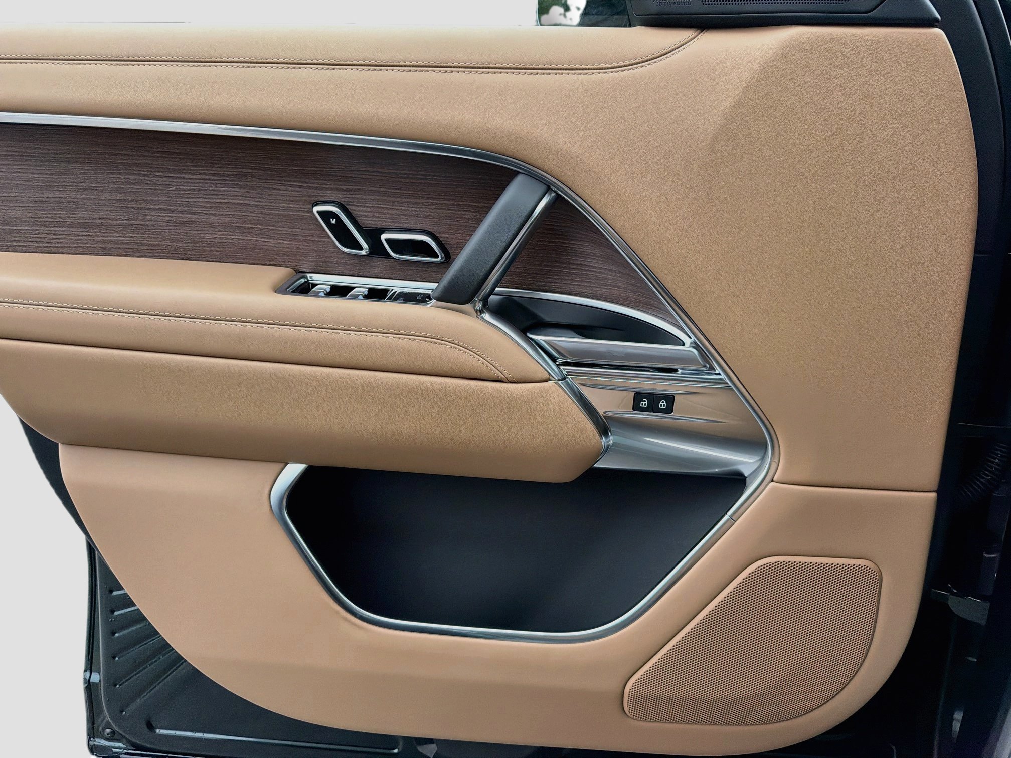 New 2027 Land Rover Range Rover SE AWD/4WD image 23