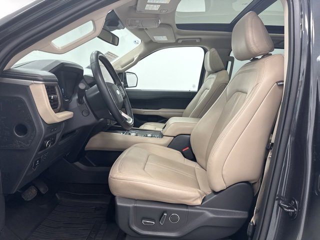Used 2023 Ford Expedition Max Limited image 24