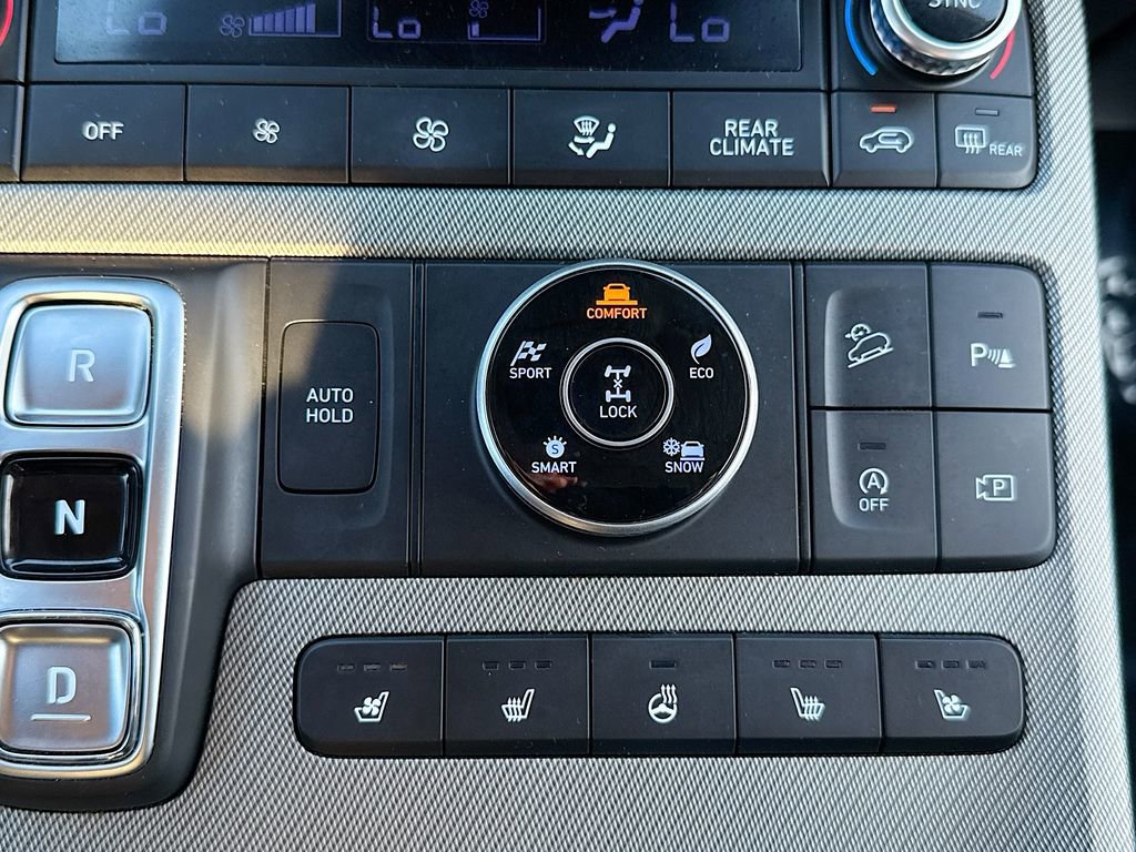 Used 2024 Hyundai Palisade SEL w/ Premium Package image 32