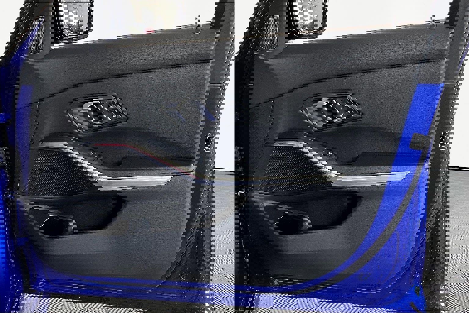 Certified 2024 BMW 330i xDrive Sedan w/ M Sport Package image 24