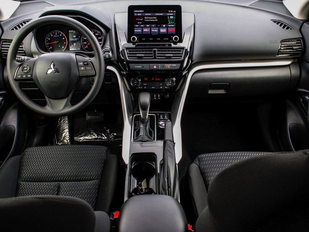 New 2026 Mitsubishi Eclipse Cross LE image 37