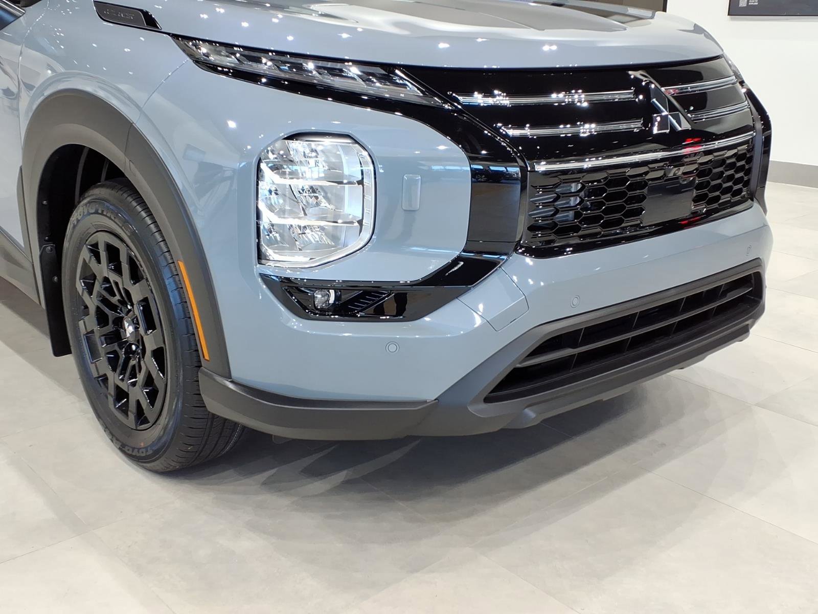 New 2026 Mitsubishi Outlander Trail Edition image 8