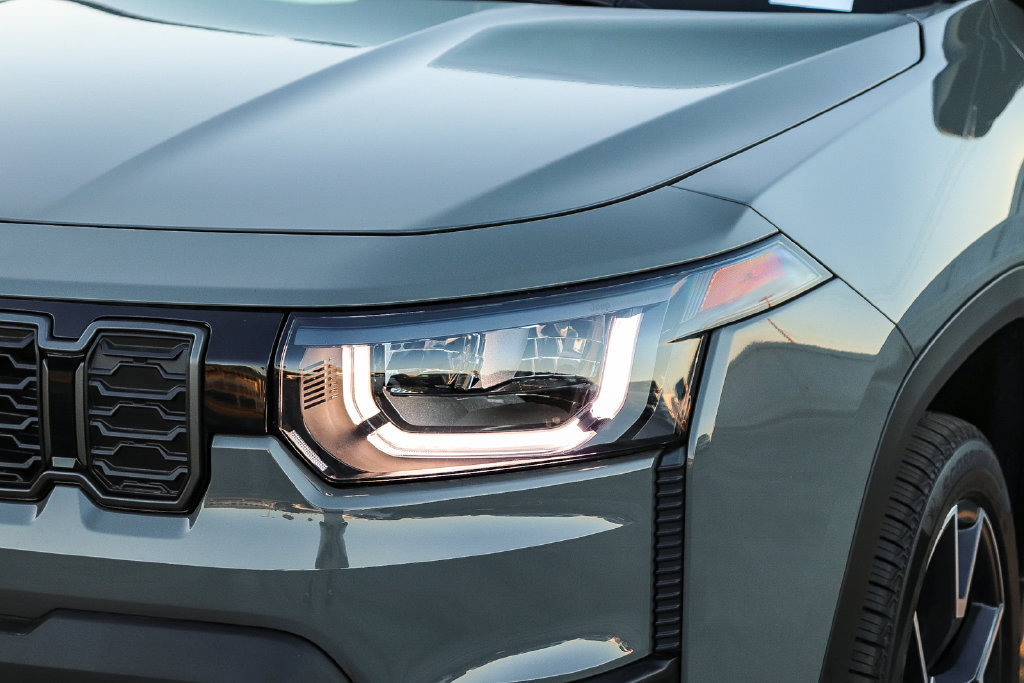 New 2026 Jeep Cherokee Overland AWD/4WD image 5
