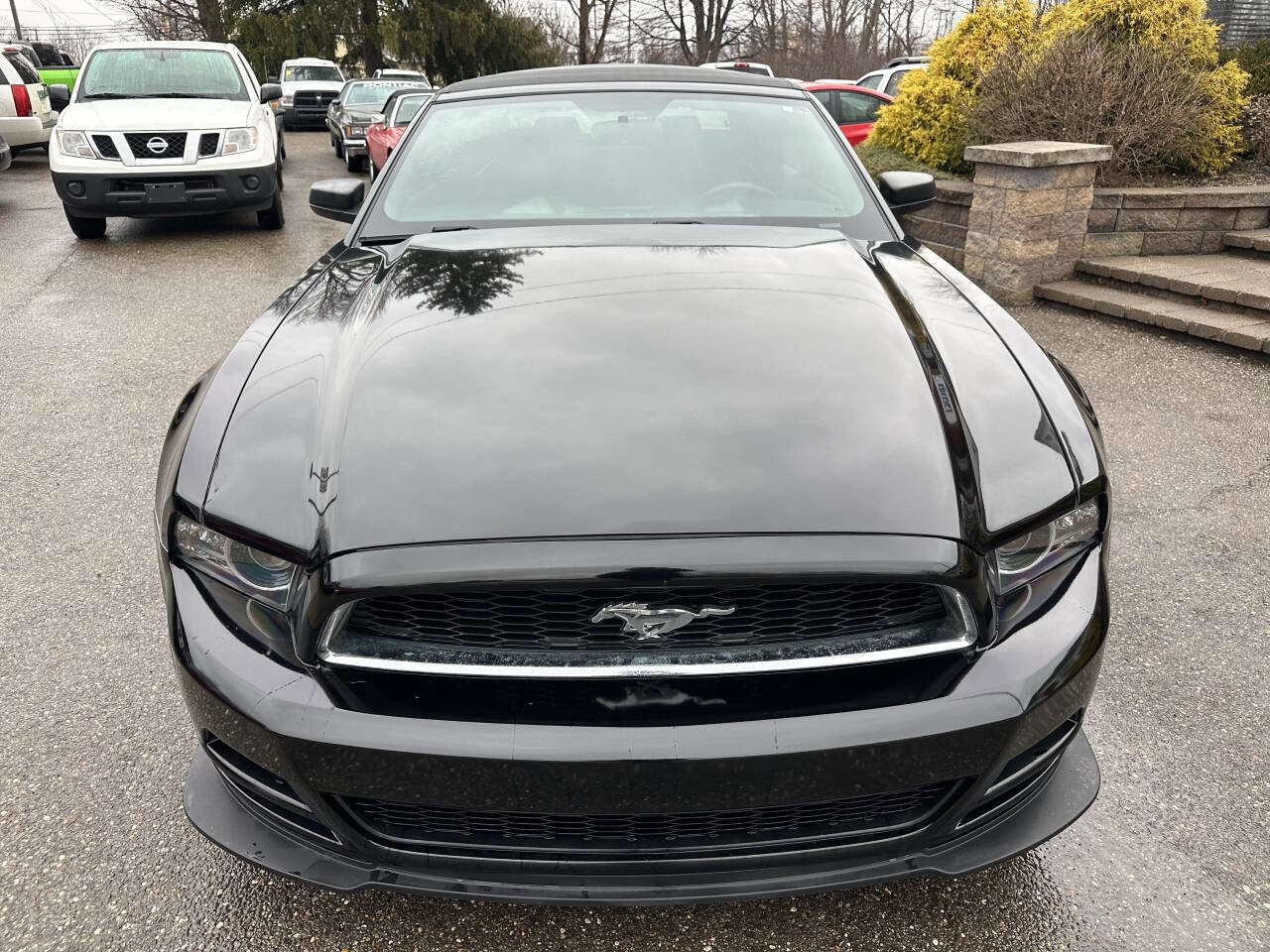 Used 2014 Ford Mustang Convertible RWD image 11