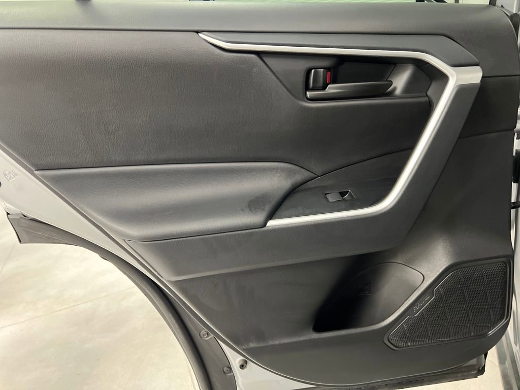 Used 2025 Toyota RAV4 LE image 15