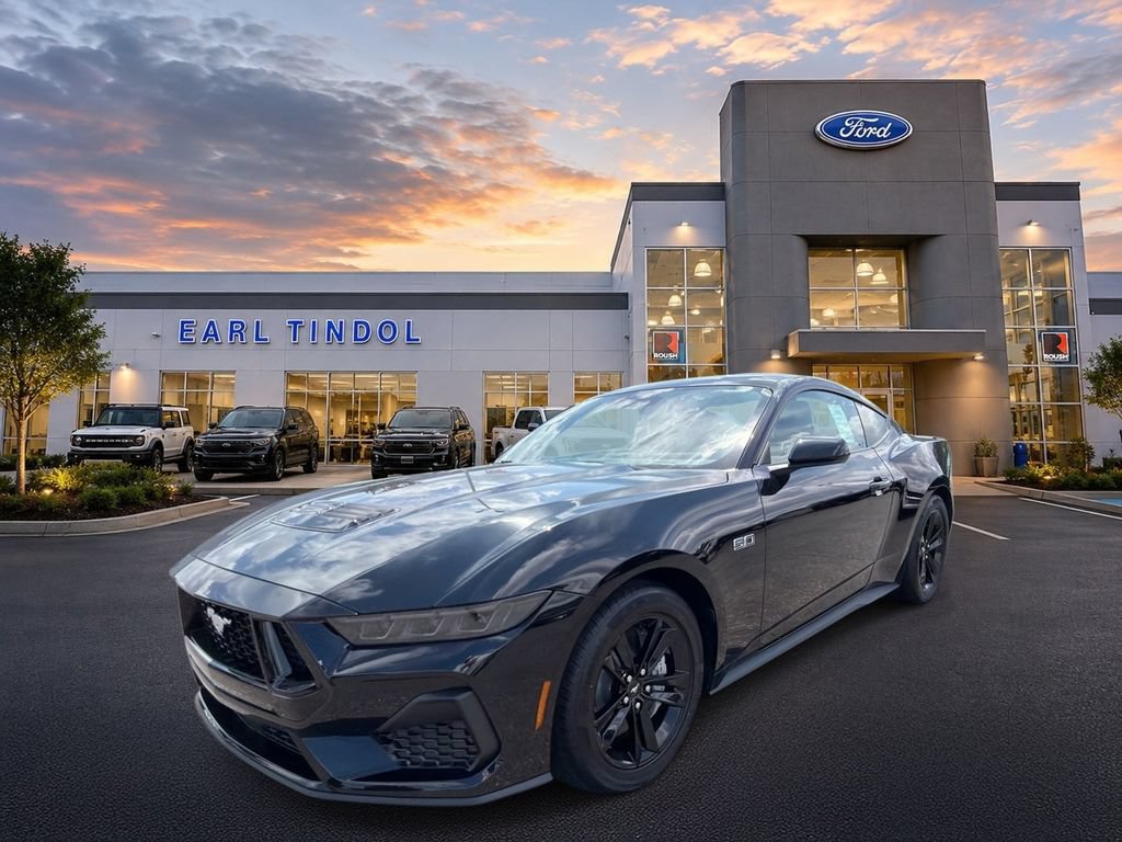 New 2026 Ford Mustang GT RWD image 4