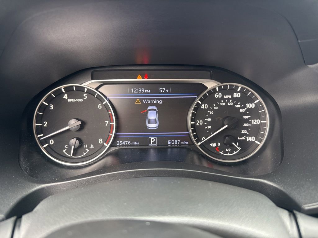 Used 2025 Nissan Altima 2.5 SV FWD image 4