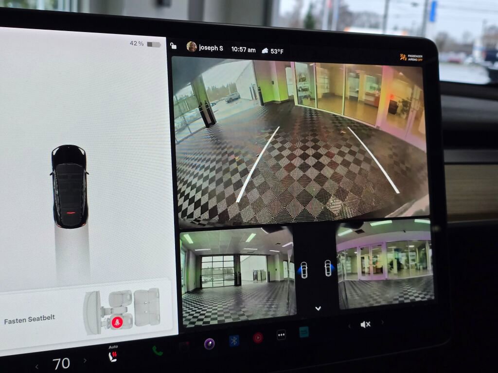 Used 2021 Tesla Model Y Long Range image 31