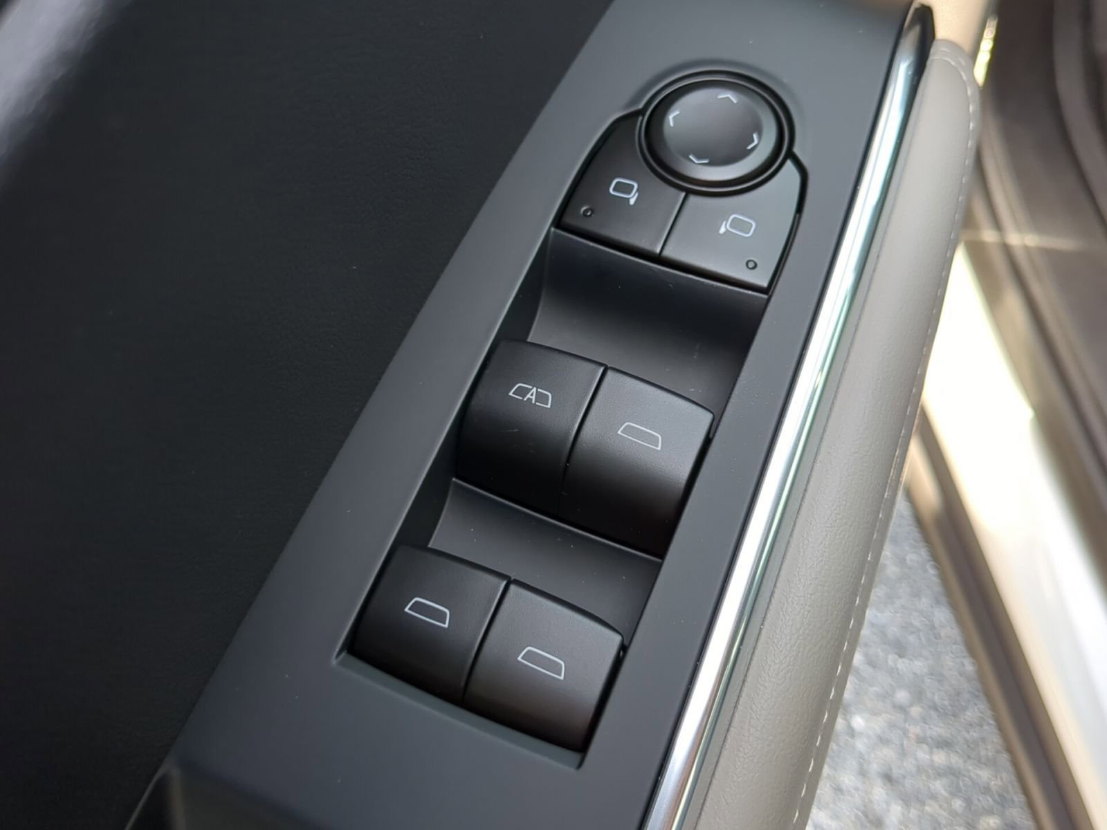 New 2026 GMC Acadia Elevation w/ Black Edition image 20