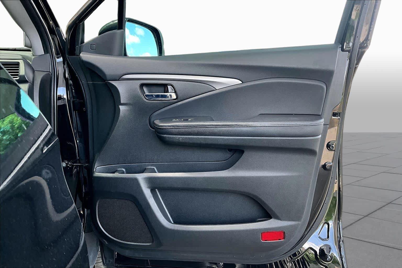 Used 2021 Honda Pilot Special Edition image 23