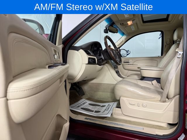 Used 2007 Cadillac Escalade EXT w/ Information Package AWD/4WD image 12