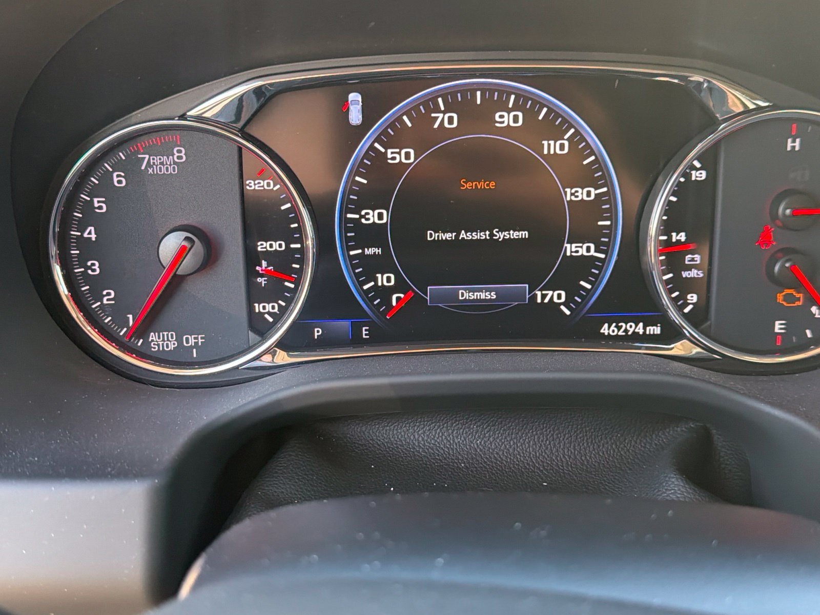 Used 2023 GMC Acadia Denali w/ Black Diamond Edition FWD image 5