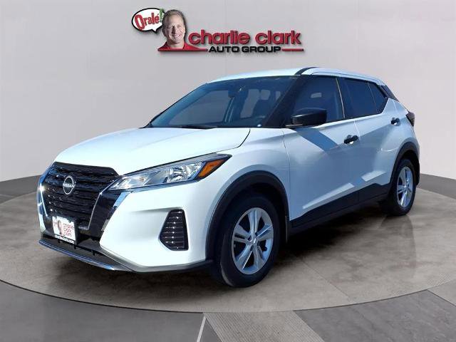 Certified 2025 Nissan Kicks Play S