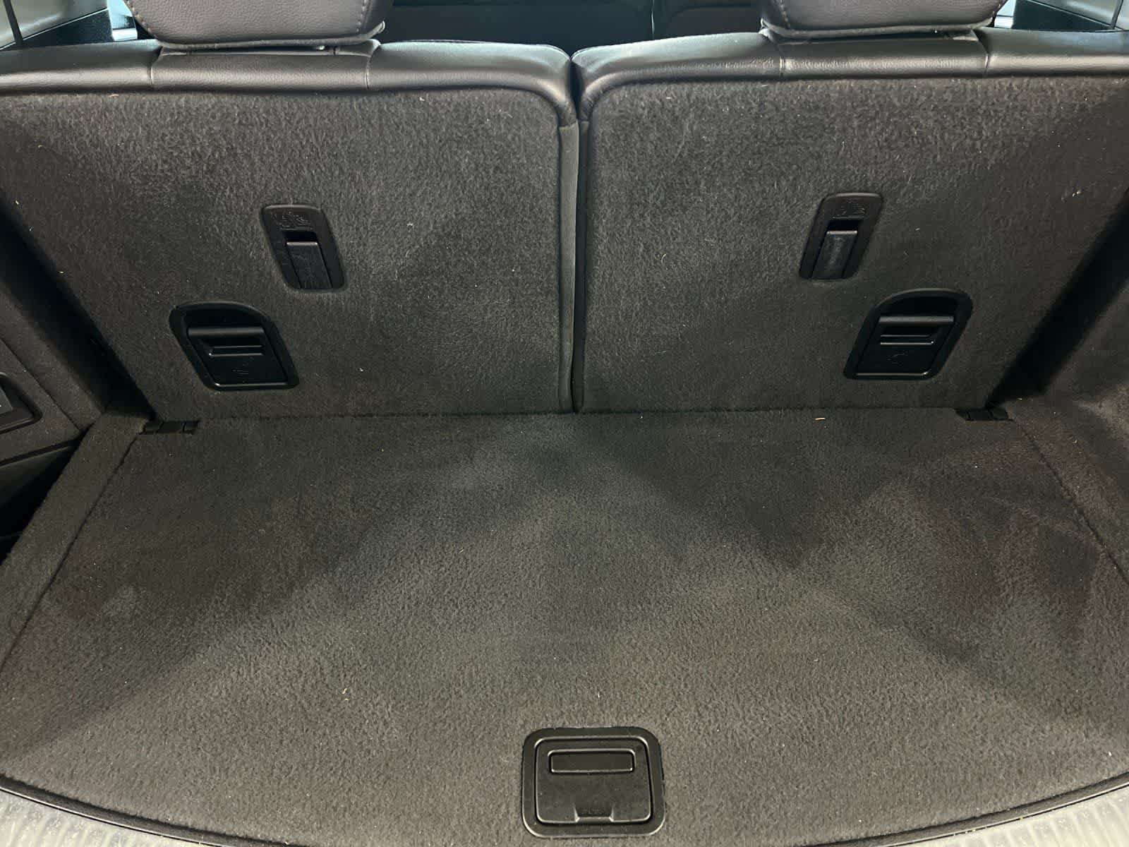 Used 2020 Acura MDX FWD image 17